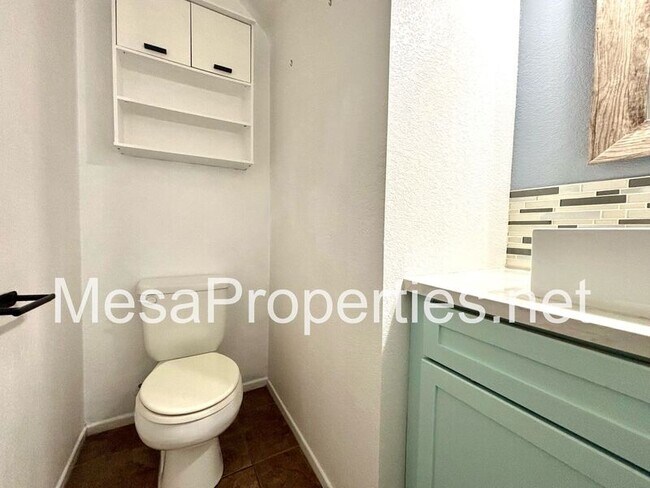 Building Photo - 13142 Kootenay Way