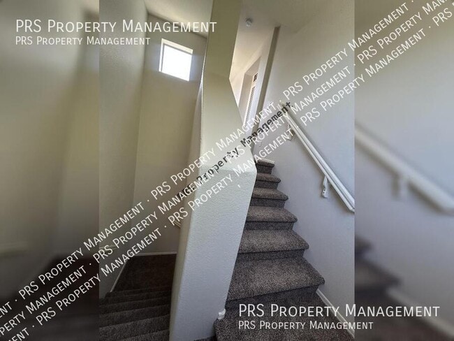 Building Photo - 3651 E Sundance Ave