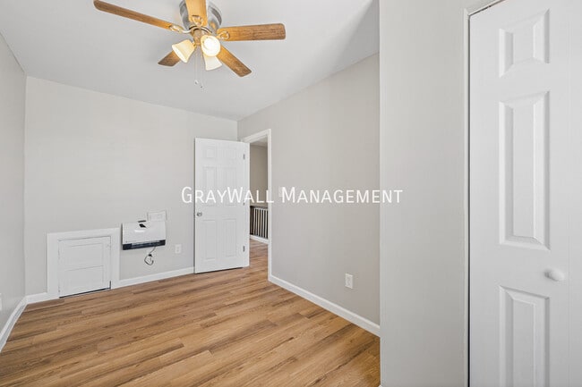 Building Photo - 216 Wright Ave