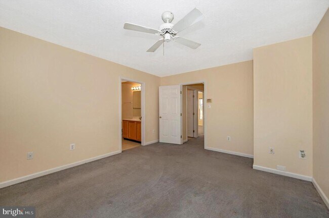 Building Photo - 6801 Fallard Place