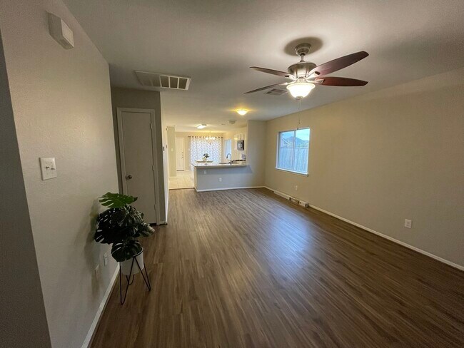 Building Photo - 1603 Nichole Woods Dr