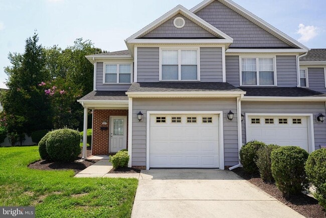 Primary Photo - 1455 Hidden Meadow Ln