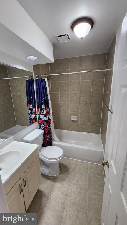 Building Photo - 13005 Bressler Way