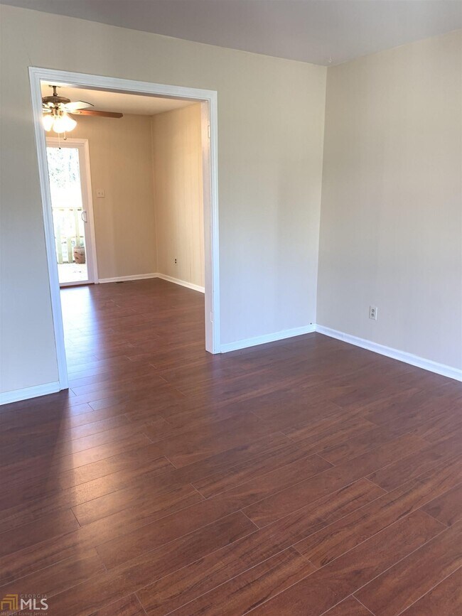 Building Photo - 6416 Westbury Rd
