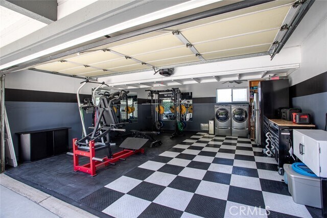 Building Photo - 7300 E Singingwood Dr