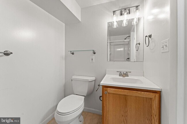 Building Photo - 6337 Beryl Rd