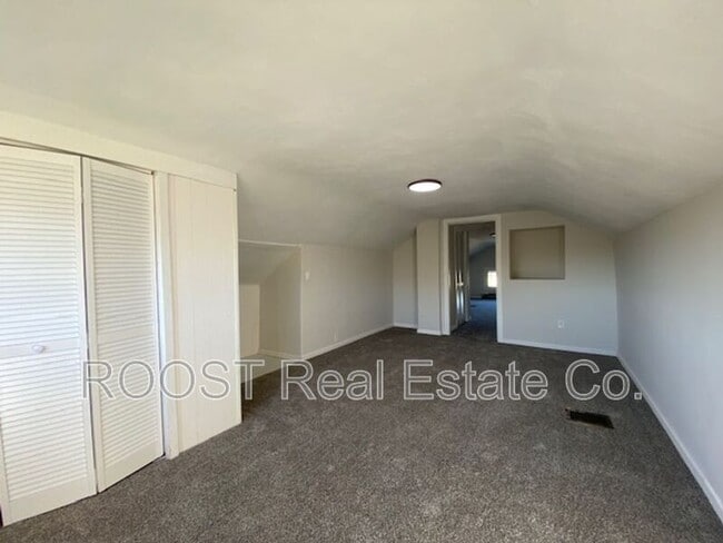 Building Photo - 372S Douglas Ave.