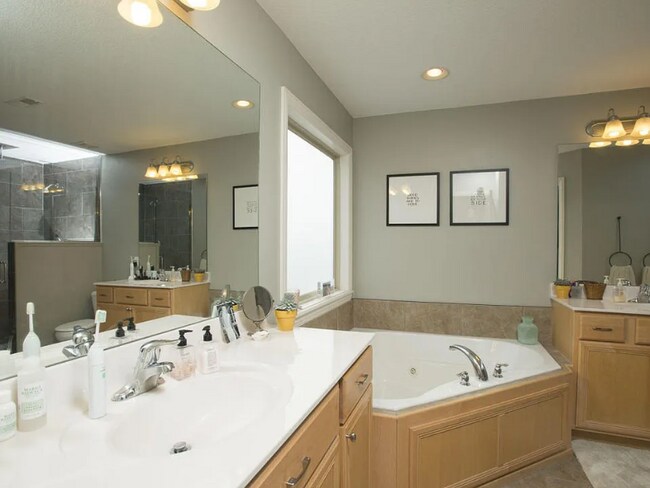 Building Photo - 4400 Orrine St