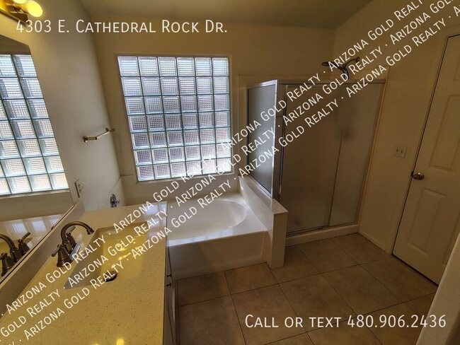 Building Photo - 4303 E Cathedral Rock Dr