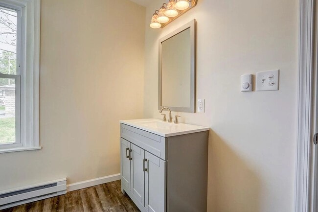 Building Photo - 207 Falmouth Rd