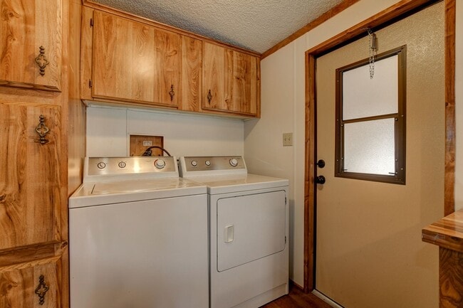 Building Photo - Home for Rent in Prescott!