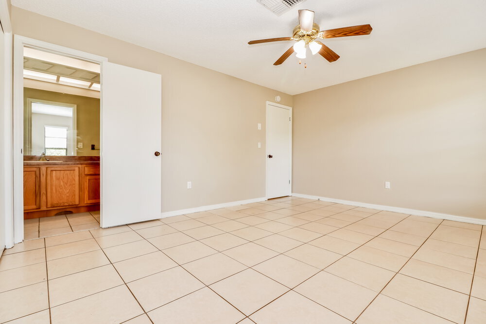 Building Photo - 8553 Bridgewater Dr