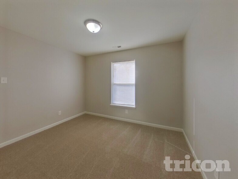 Building Photo - 3115 Bennett Neely Ln