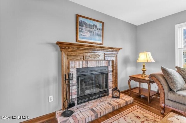 Building Photo - 11 Benet Dr