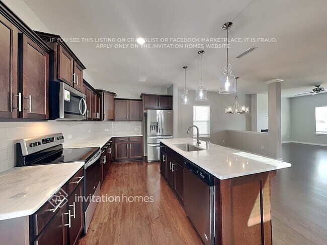 Building Photo - 162 Sutters Mill Dr