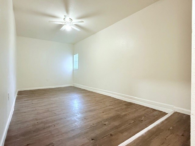 Building Photo - 5711 Longforest Dr