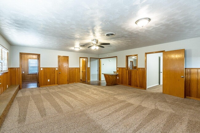 Building Photo - 2603 39th St