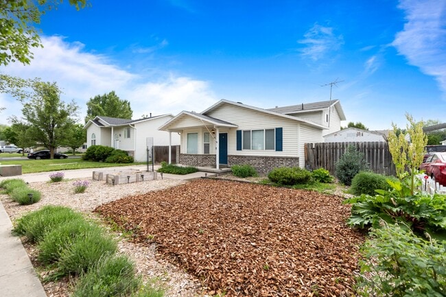 Building Photo - 781 S 300 W