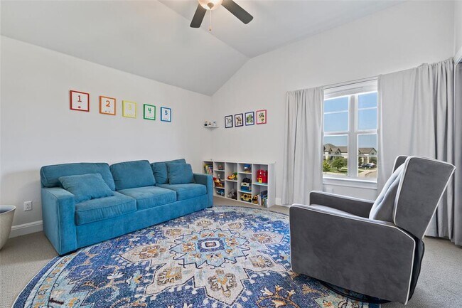Building Photo - 134 Longmire Cv