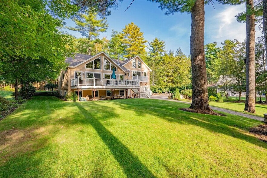 Building Photo - 21 Hemlock Point Rd