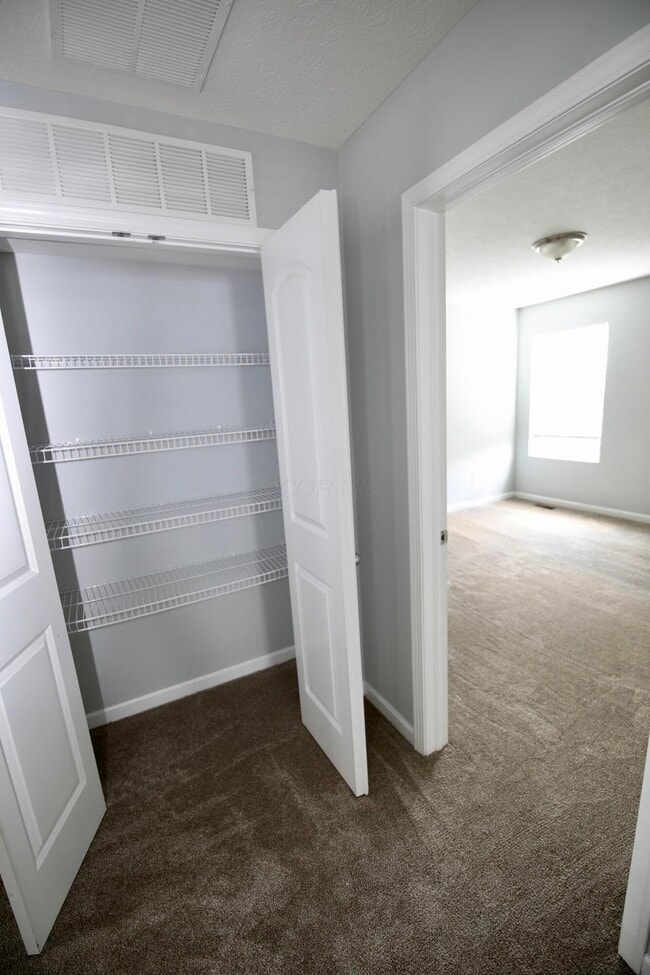 Building Photo - 5801 Sedgemoor Dr