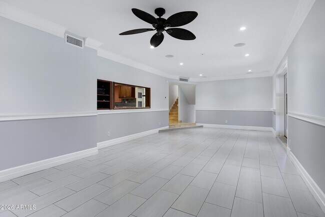 Building Photo - 1627 E Fremont Dr