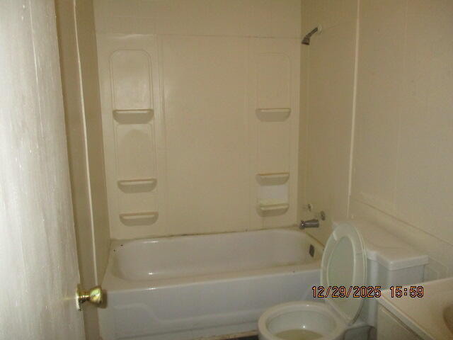 Building Photo - 467 Loring Dr