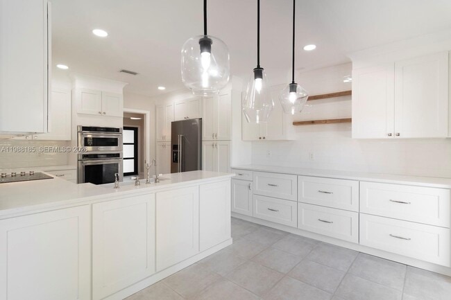 Building Photo - 2011 NE 211th St