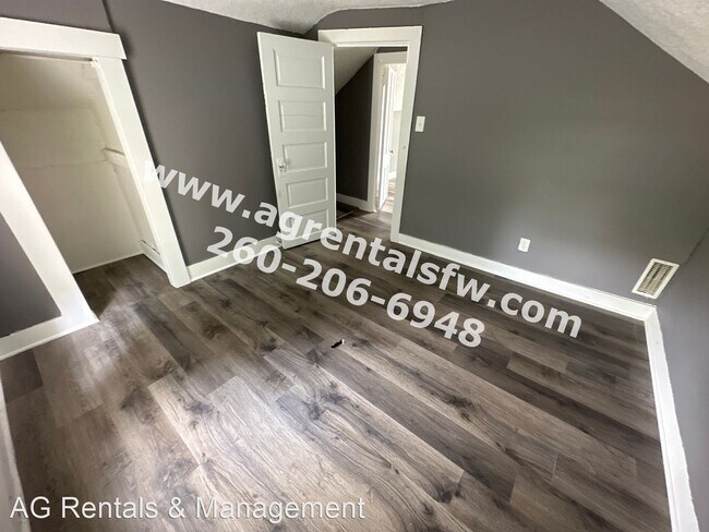 Building Photo - 2 br, 1 bath House - 2134 Miner St