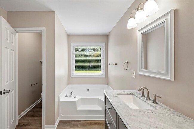 Building Photo - 6020 Aderhold Way