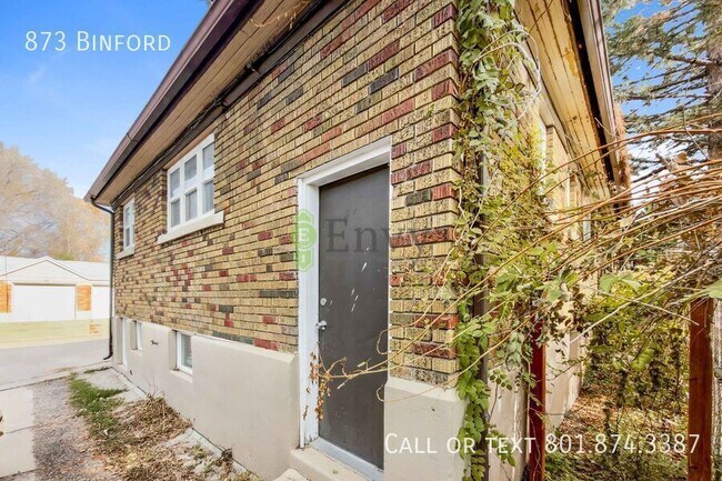 Building Photo - 873 Binford-