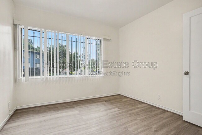 Building Photo - 8400 MacArthur Blvd