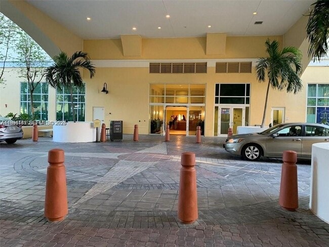 Building Photo - 7350 SW 89th St