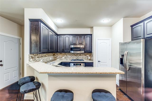 Building Photo - 4236 Riverview Dr