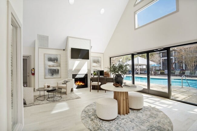 Building Photo - Westbury Mews Apartments