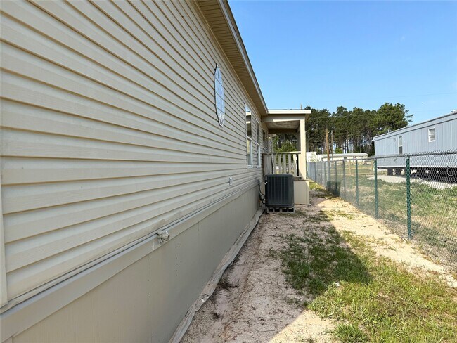 Building Photo - 3460 County Rd 5018