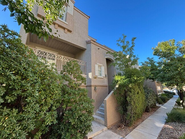 Primary Photo - Spacious Tri-Level 4-Bedroom Home with Balcony and Community Amenities in Northwest Las Vegas!