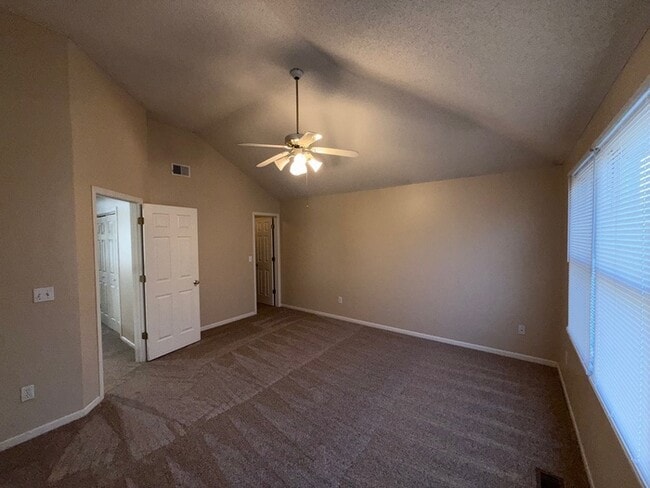 Building Photo - 8619 N McDonald Ave