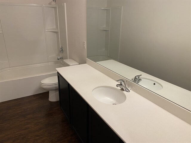 Building Photo - 1116 Brenton Leaf Dr