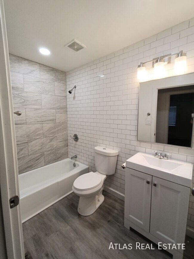 Building Photo - 1131 W 650 N St