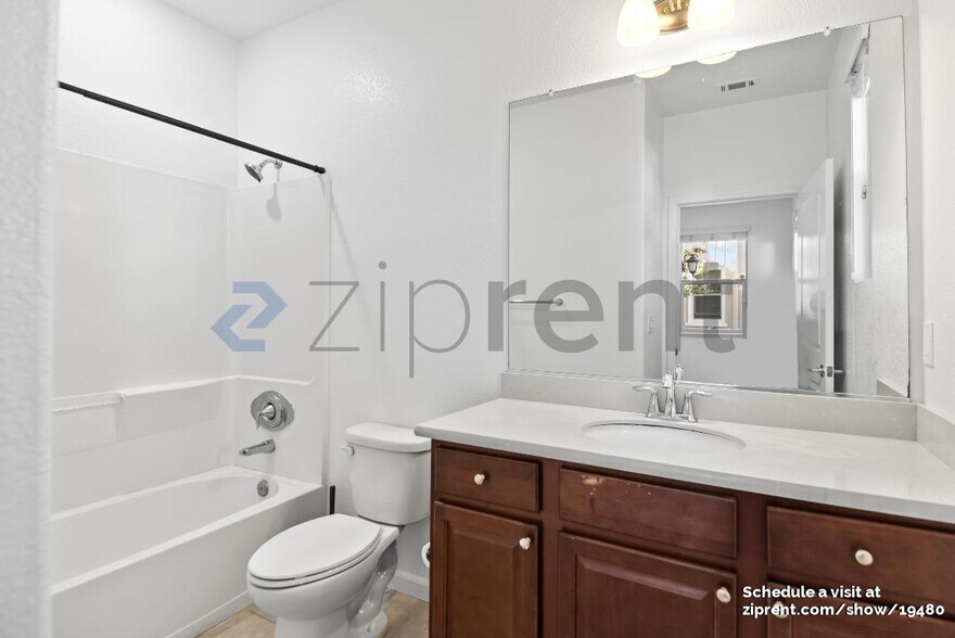 Building Photo - 291 Montalcino Cir