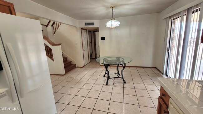 Building Photo - 7149 Golden Hawk Dr