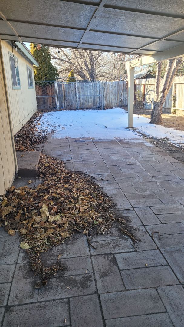 Building Photo - Gorgeous 4 Bed Home In Donner Springs!