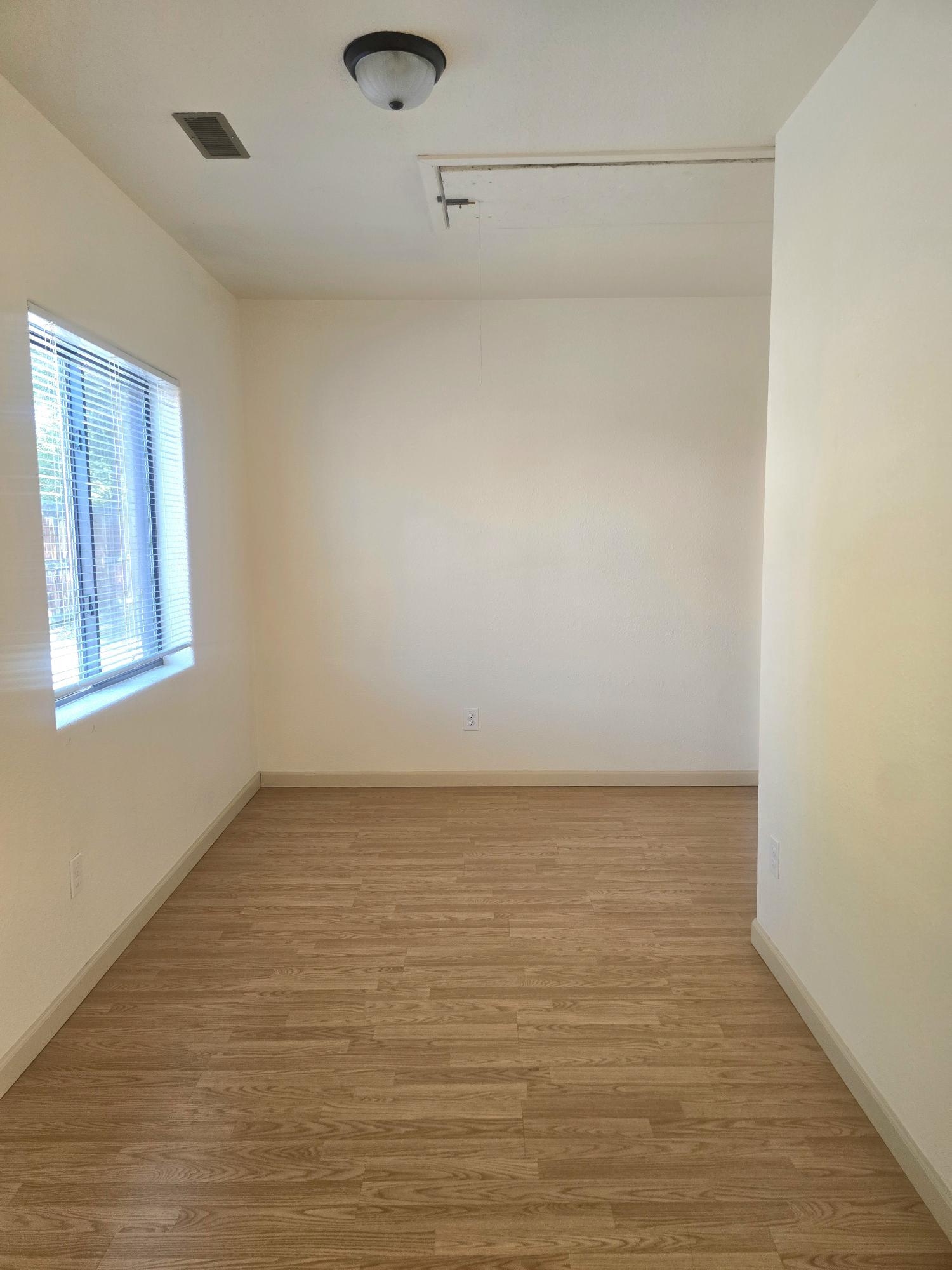 Building Photo - 2722 Unaweep Ave
