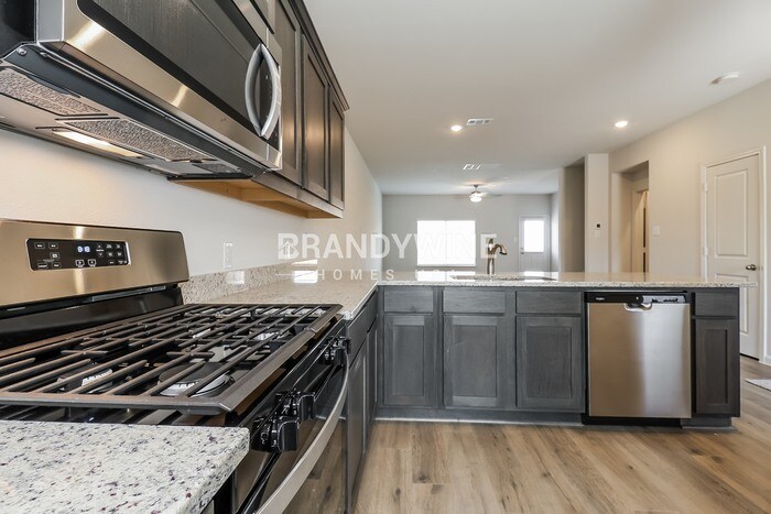 Building Photo - 9849 Teton Vis Dr