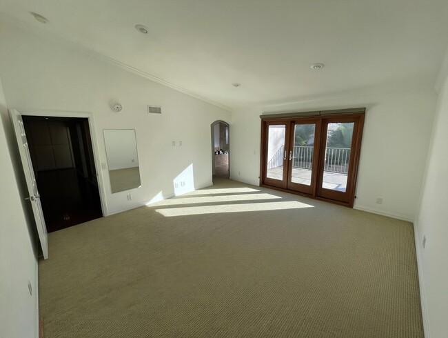 Building Photo - 8442 Crimson Cir