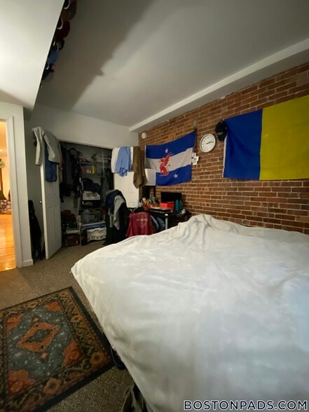 Building Photo - 480 Massachusetts Ave