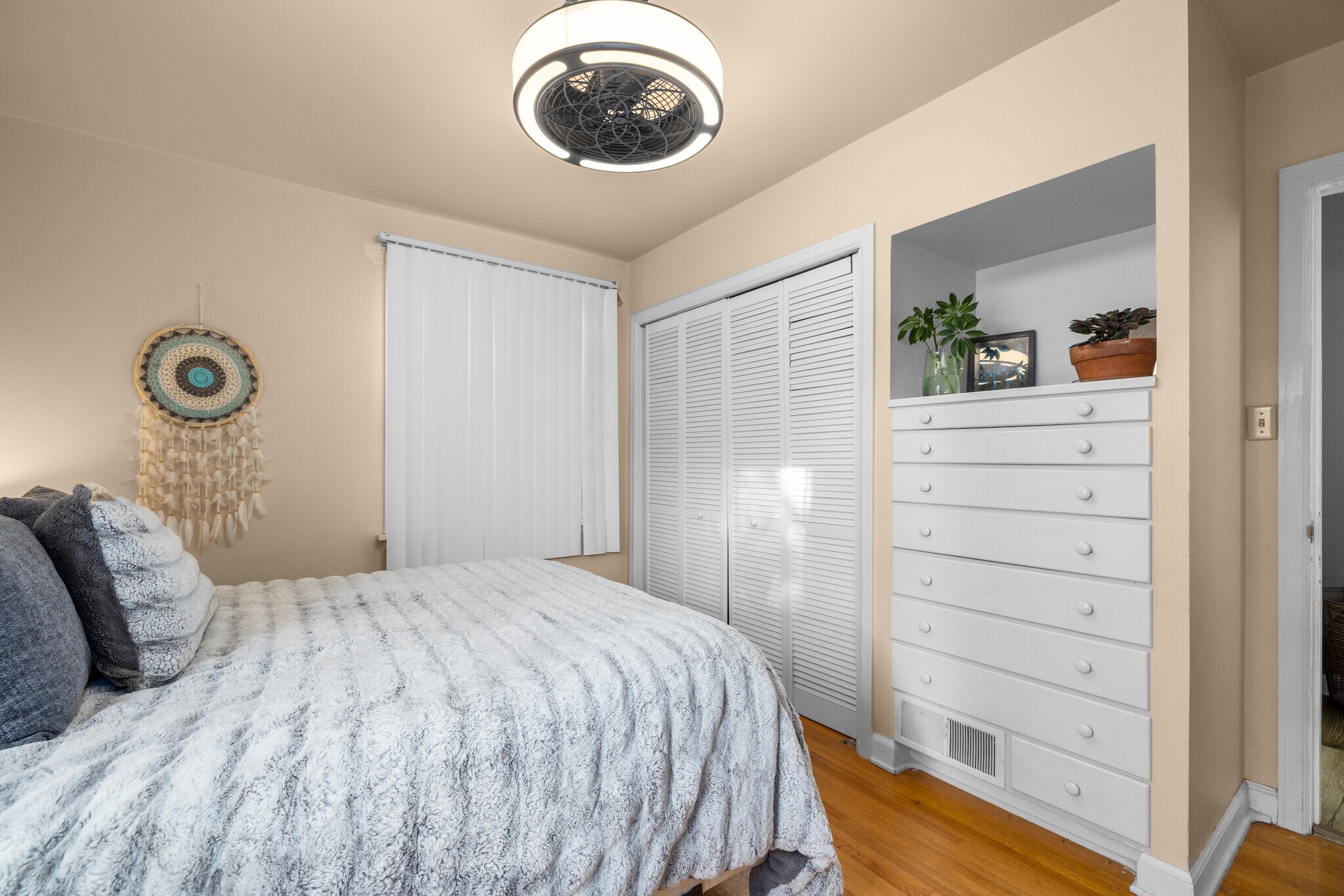 Building Photo - 686 2nd Avenue East N