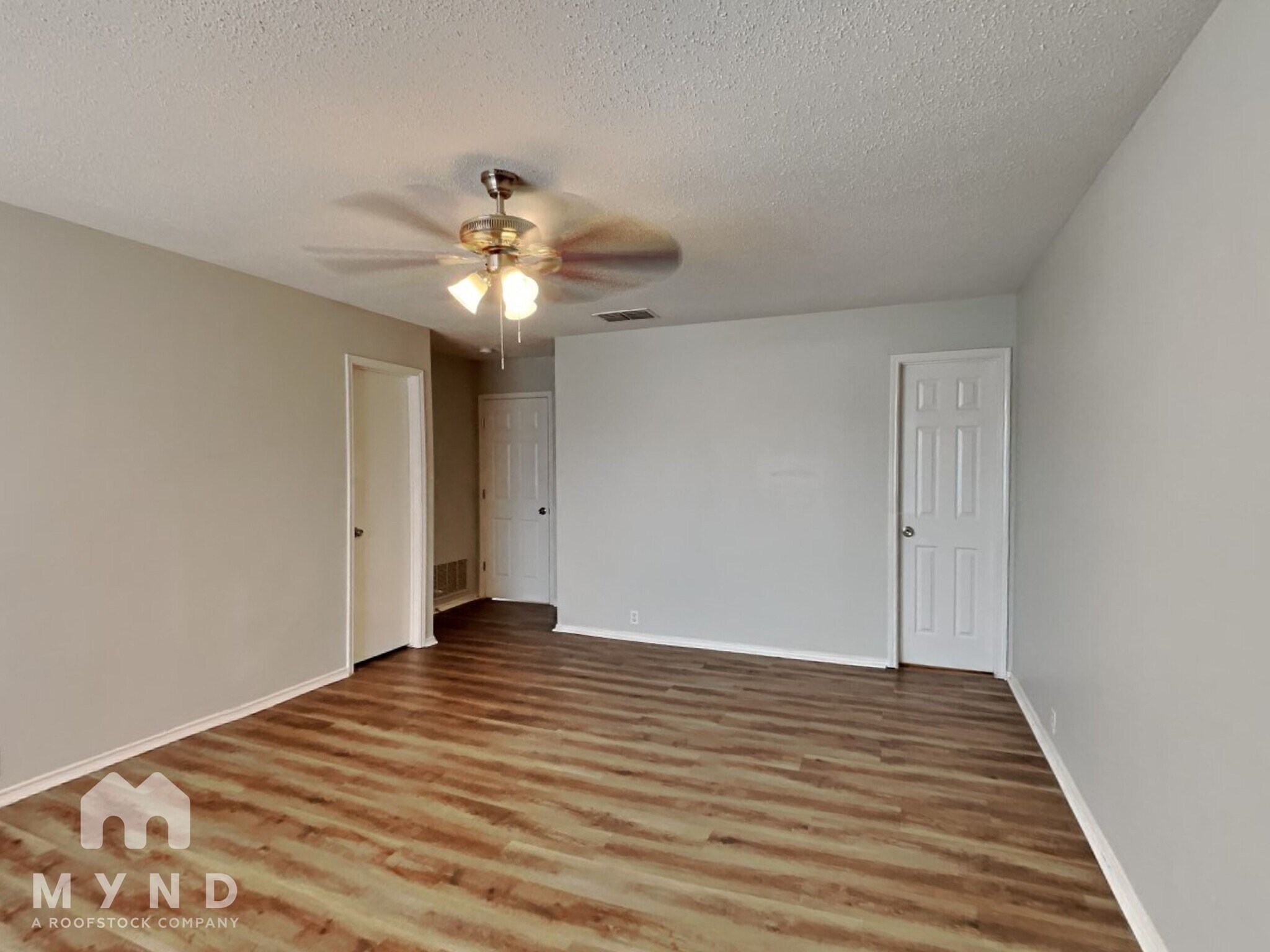 Building Photo - 3117 Stonewall Ln