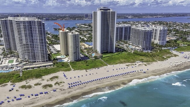 Building Photo - 2800 N Ocean Dr